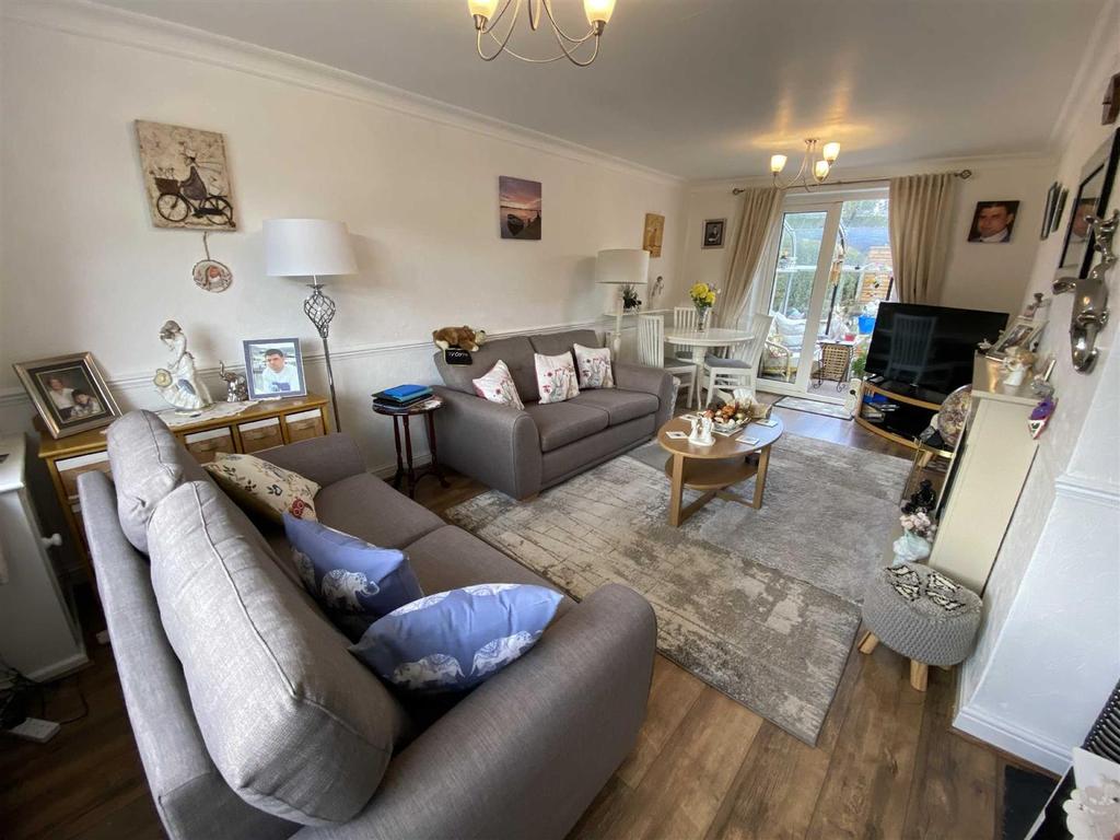 Rostherne Road, Sale 2 bed semidetached house for sale £250,000