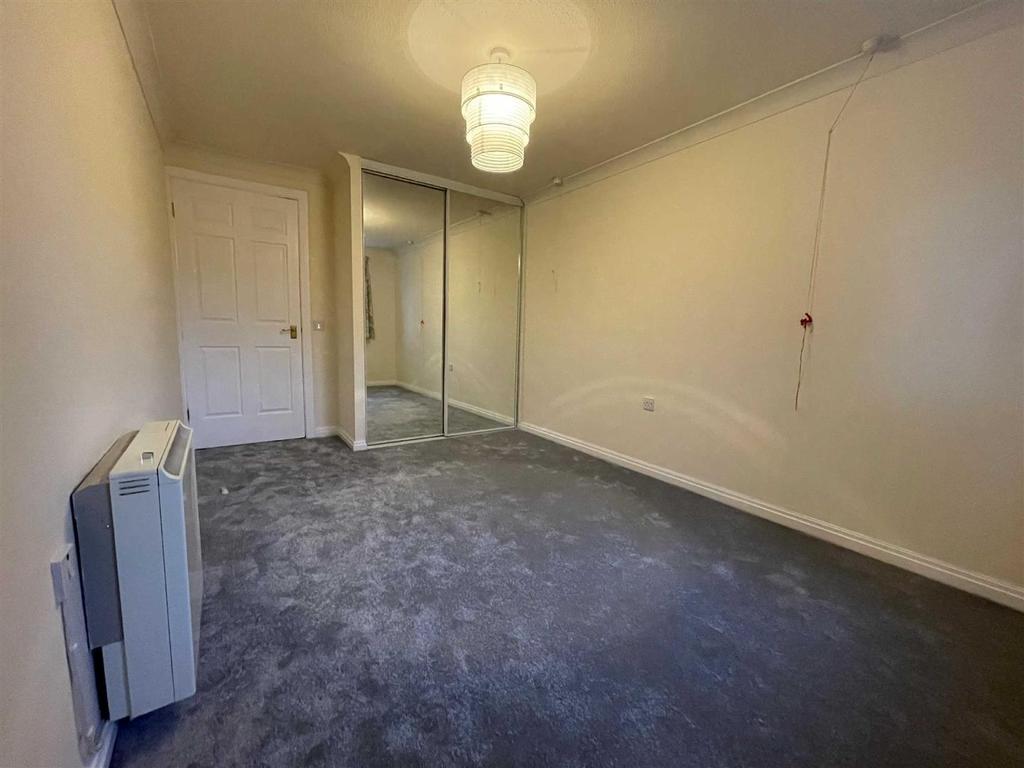 Woodhey Court, Alma Road, Sale 1 bed retirement property £67,500