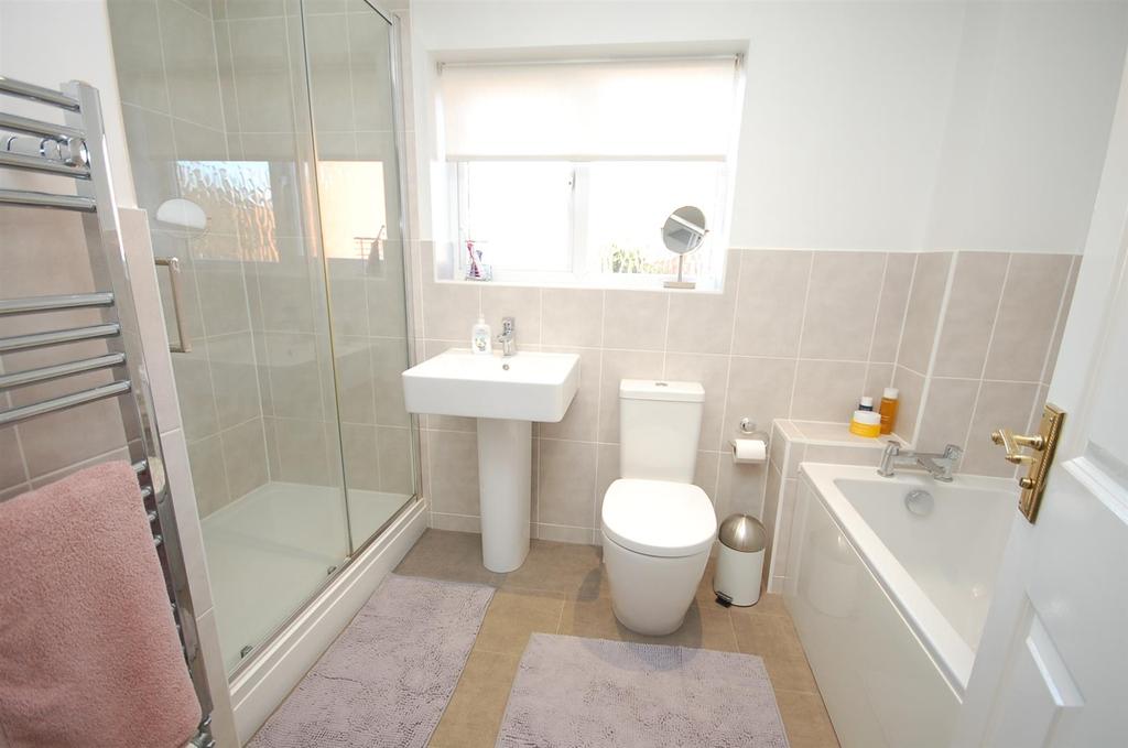 Main bathroom