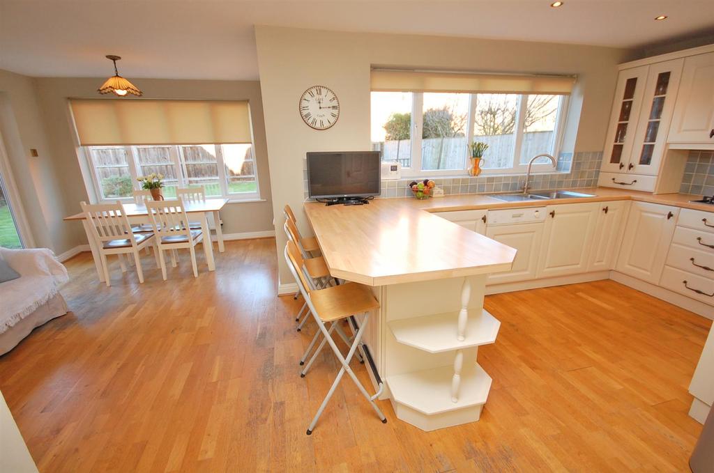 Living, dining kitchen