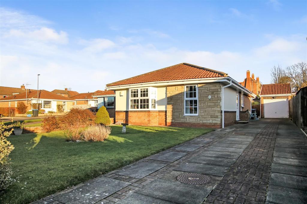 Fernwood Close, Brompton, Northallerton 3 bed detached bungalow £239,950