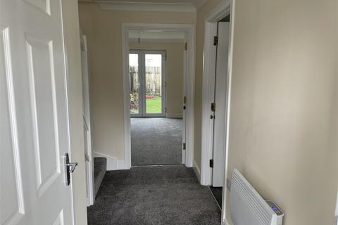 16 Springfields, Bugle, St Austell, PL26 8SJ