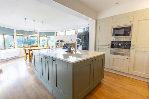 169 Derby Road, Ilkeston, DE7 5FF