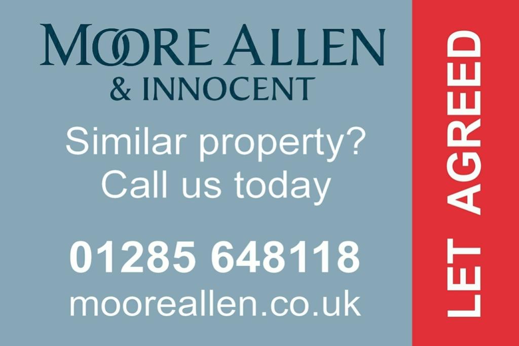 Kemble Drive, CIRENCESTER 3 bed terraced house £995 pcm (£230 pw)