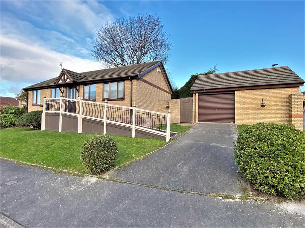 Kendal Drive, Bolton Upon Dearne, Rotherham, S63 8NJ 3 bed detached bungalow £200,000