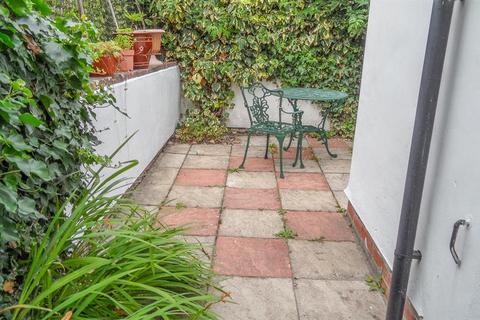 23 Stanley Terrace, Bristol, BS3 3PJ