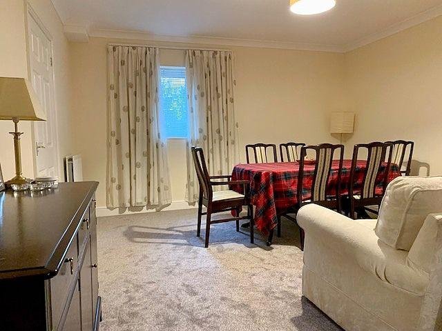Reception Room/Bedroom
