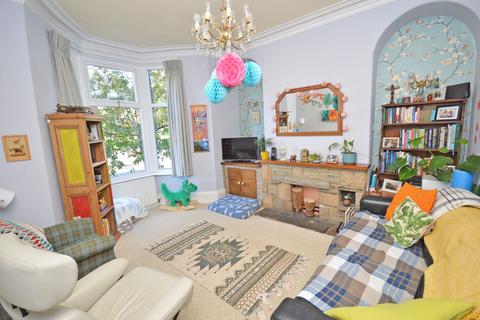 37 Gargrave Road, Skipton, BD23 1PU