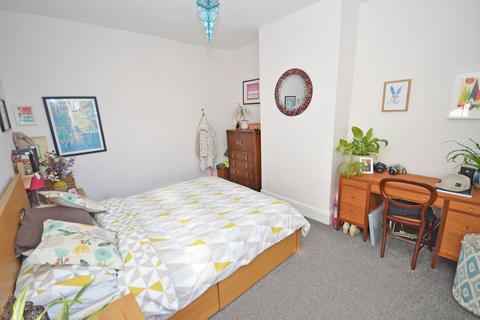 37 Gargrave Road, Skipton, BD23 1PU