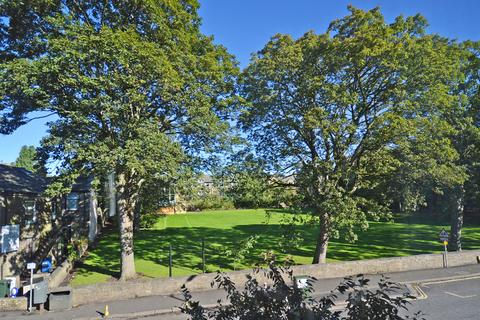 37 Gargrave Road, Skipton, BD23 1PU