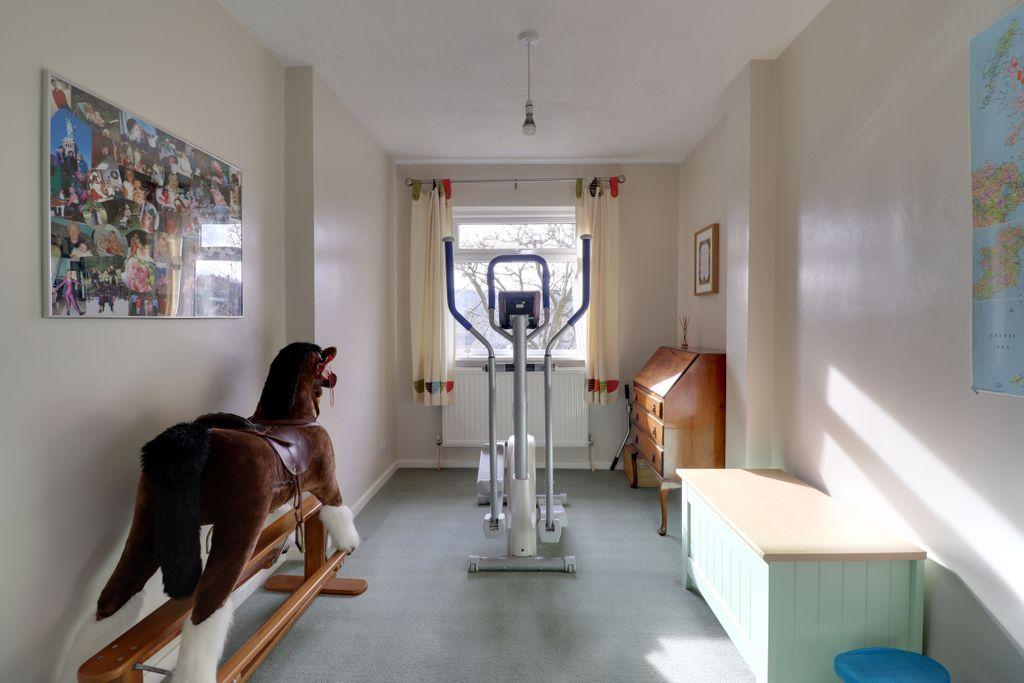 Bedroom 4 (Double)