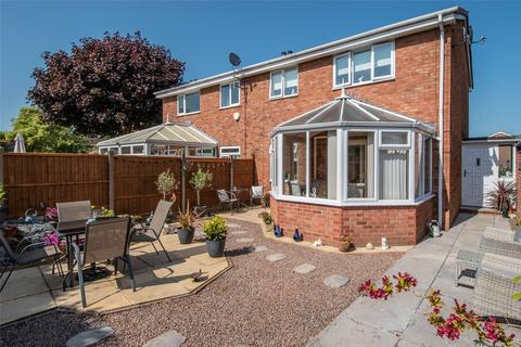 undefined, Woburn Close, Bromsgrove, Worcestershire, B61