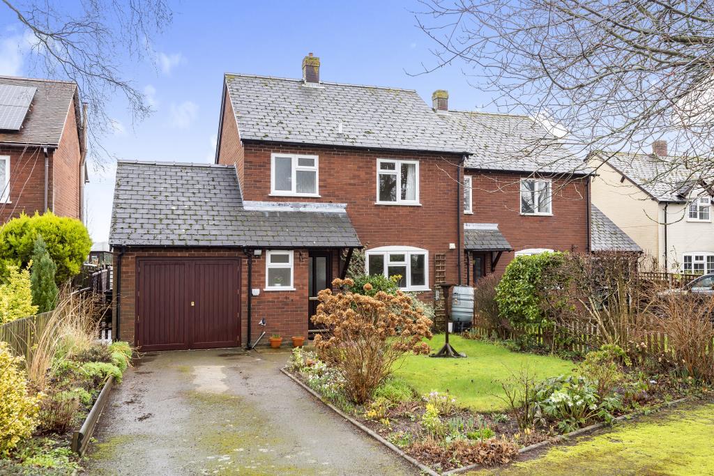 Bucknell, Shropshire, SY7 3 bed semidetached house £250,000