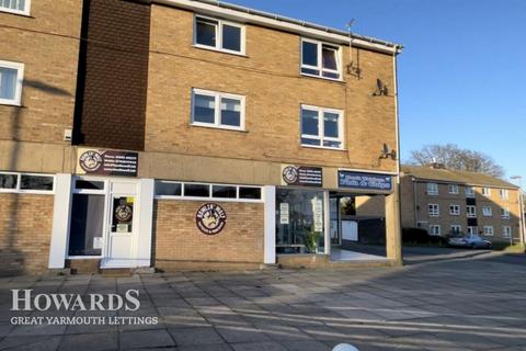 2 bedroom apartment to rent, Stanley Road, North walsham