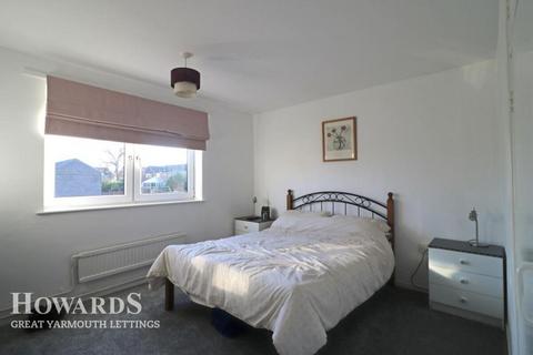 2 bedroom apartment to rent, Stanley Road, North walsham