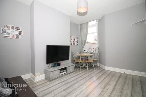 29 Abbotts Walk, Fleetwood, FY7 6QG