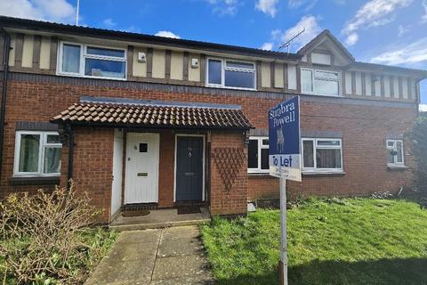 2 bedroom terraced house to rent, Canterbury Close