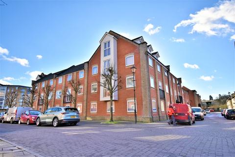 3 bedroom apartment to rent - Meachen Road, Colchester