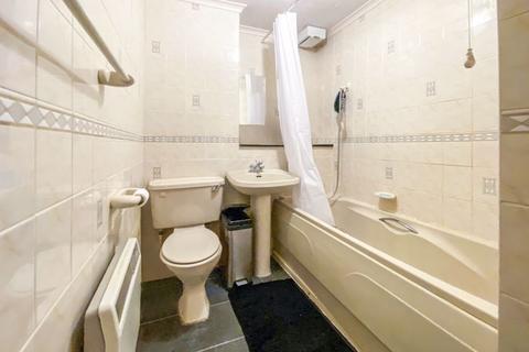 9 Larkspur Close, South Ockendon, RM15 6JQ