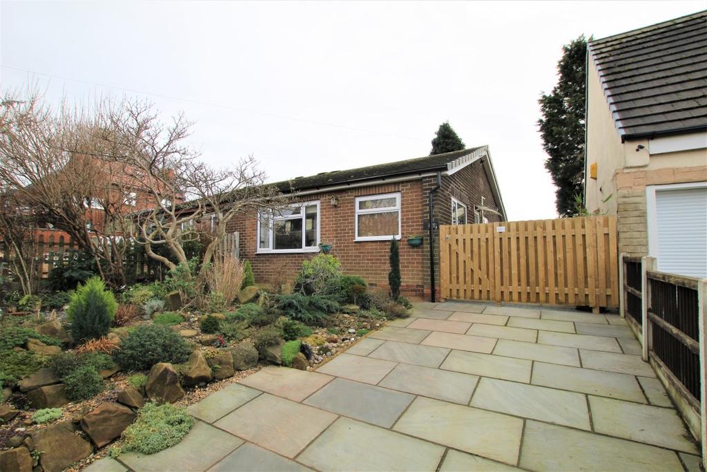 Hare Park Lane, Crofton 2 bed bungalow £185,000