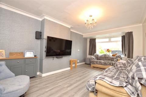 4 bedroom semi-detached house for sale, Calverley Garth, Leeds
