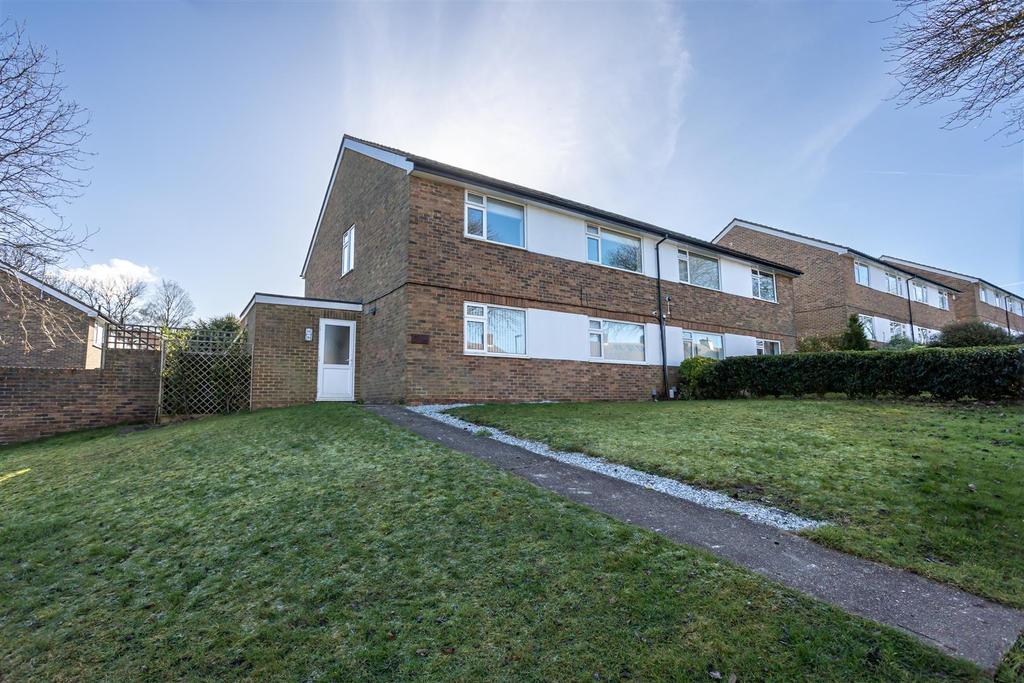 Nork Way, Banstead 2 bed £425,000