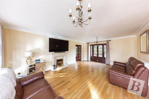 59 Nelmes Crescent, Hornchurch, RM11 2PR