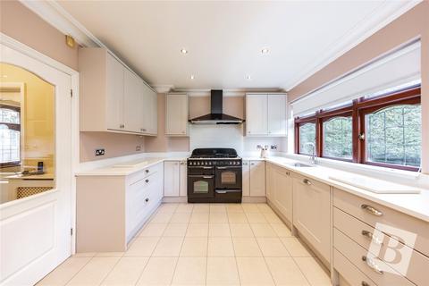 59 Nelmes Crescent, Hornchurch, RM11 2PR