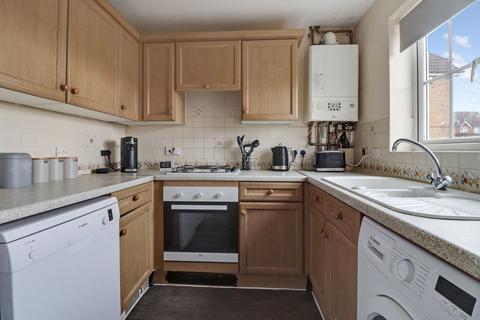 3 bedroom semi-detached house for sale - Heron Forstal Avenue, Folkestone CT18 7FP