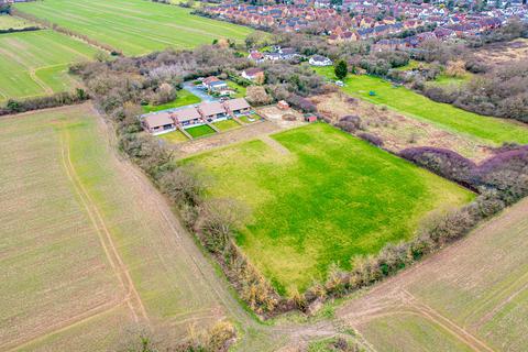 87 Canewdon View Road, Rochford, SS4 3DU