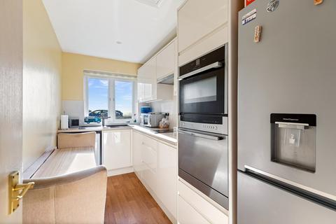 1 bedroom ground floor flat for sale - Castle Road, Sandgate, Folkestone, CT20