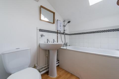 11 Salem Place, Northfleet, Gravesend, DA11 9QA