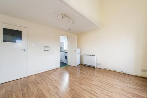 11 Salem Place, Northfleet, Gravesend, DA11 9QA