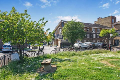 2 Leabank Square, London, E9 5LP