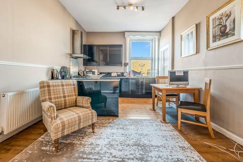 undefined, Lorne Square, Leith, Edinburgh, EH6
