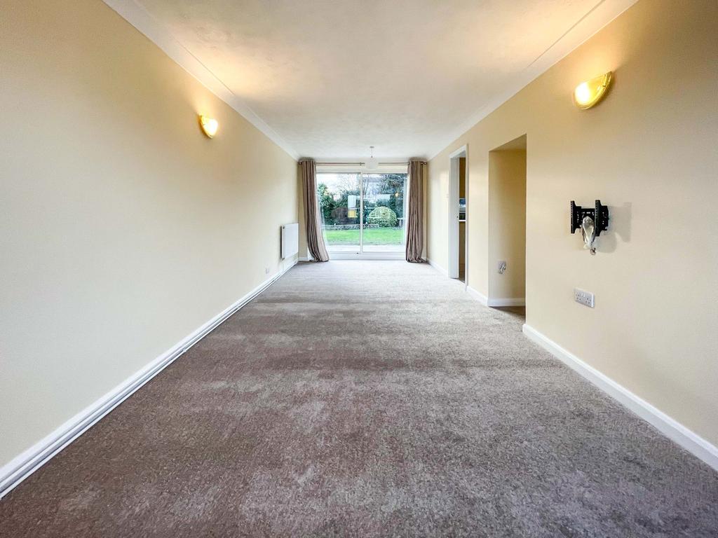 Dale Avenue, Cherry Willingham, Lincoln, Lincolnshire, LN3 3 bed