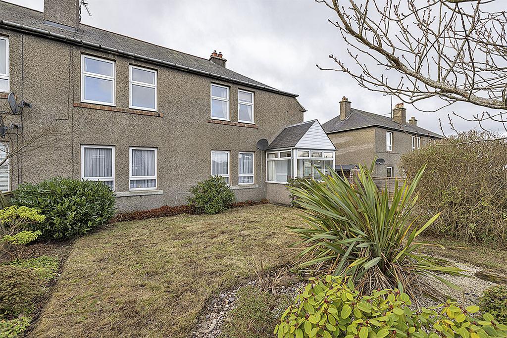 20 Springfield Terrace, St Boswells TD6 0ER 3 bed flat £135,000