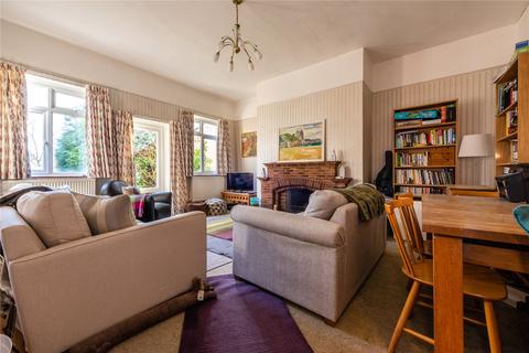 8 Denfield, Dorking, RH4 2AH