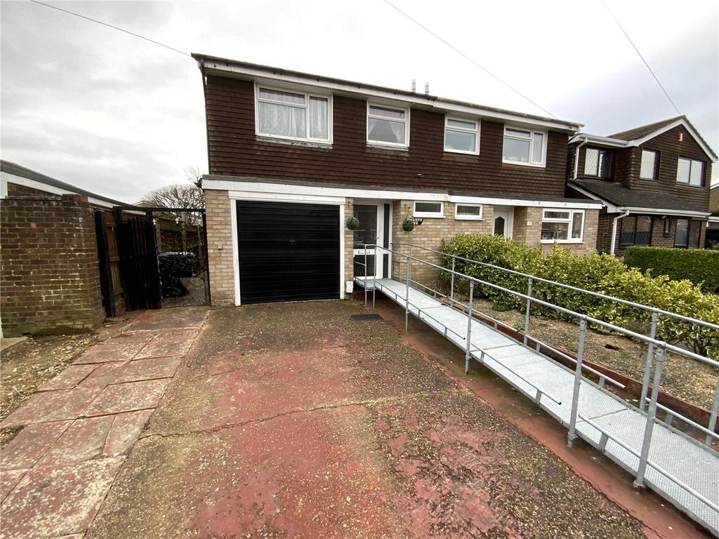 Bronte Avenue, Christchurch, Dorset, BH23 3 bed semidetached house £