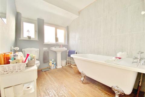 70 Rosebery Road, Hounslow, TW3 2RF