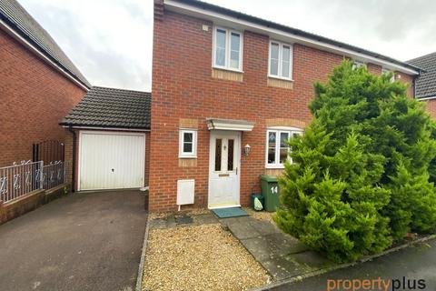 14 Cedar Way, Tonyrefail, Porth, CF39 8JN