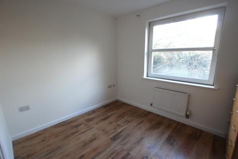 2 bedroom flat to rent, Lower Hall Street, St Helens, WA10