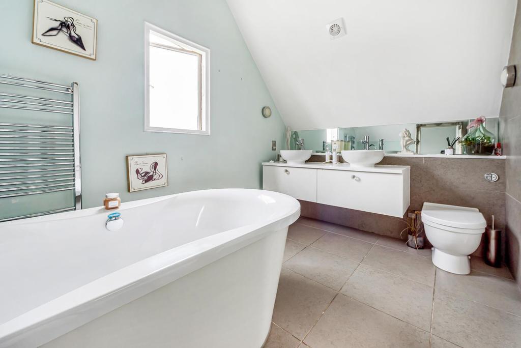 Family bathroom