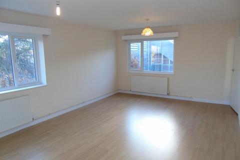 3 bedroom flat to rent, 99 Exning Road, Newmarket, Suffolk, CB8