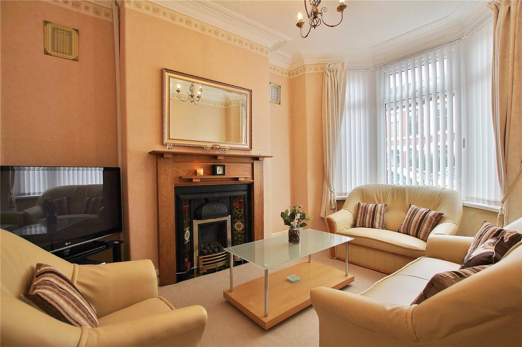 Inverness Place, Roath, Cardiff, CF24 3 bed terraced house for sale £