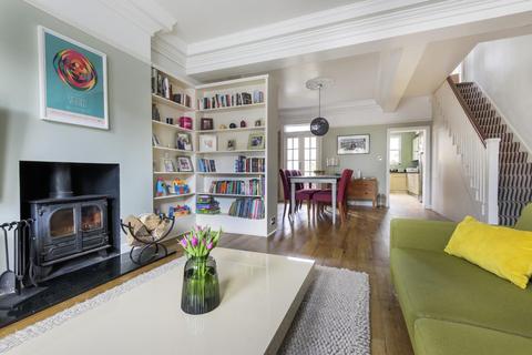 23 Chesham Road, Kingston Upon Thames, KT1 3AG