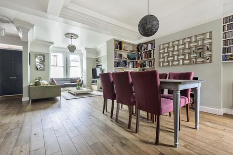 23 Chesham Road, Kingston Upon Thames, KT1 3AG