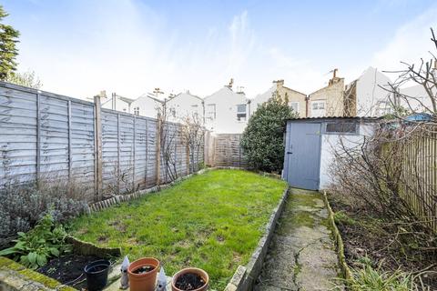 17 Percy Road, London, SE25 5NA