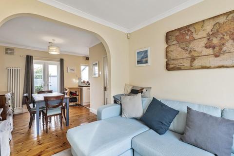 17 Percy Road, London, SE25 5NA