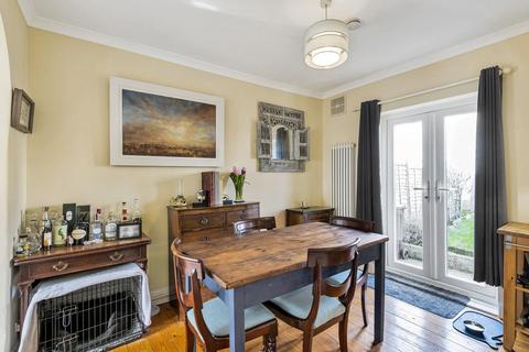 17 Percy Road, London, SE25 5NA